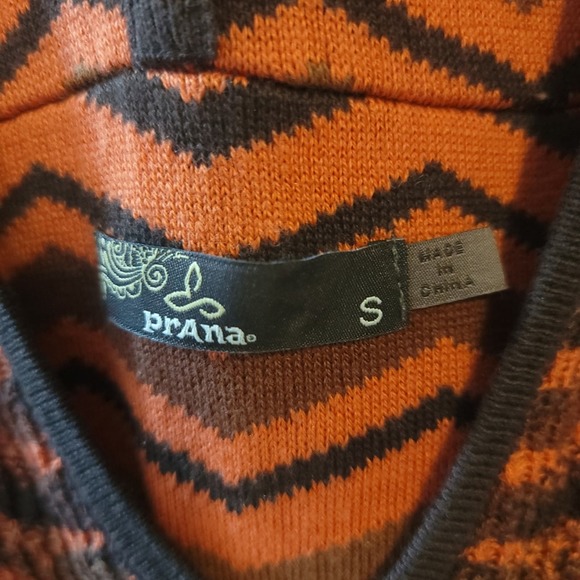 Prana “Meryl” Chevron Orange and Brown Hooded Sweater Dress Size Small - Picture 5 of 6